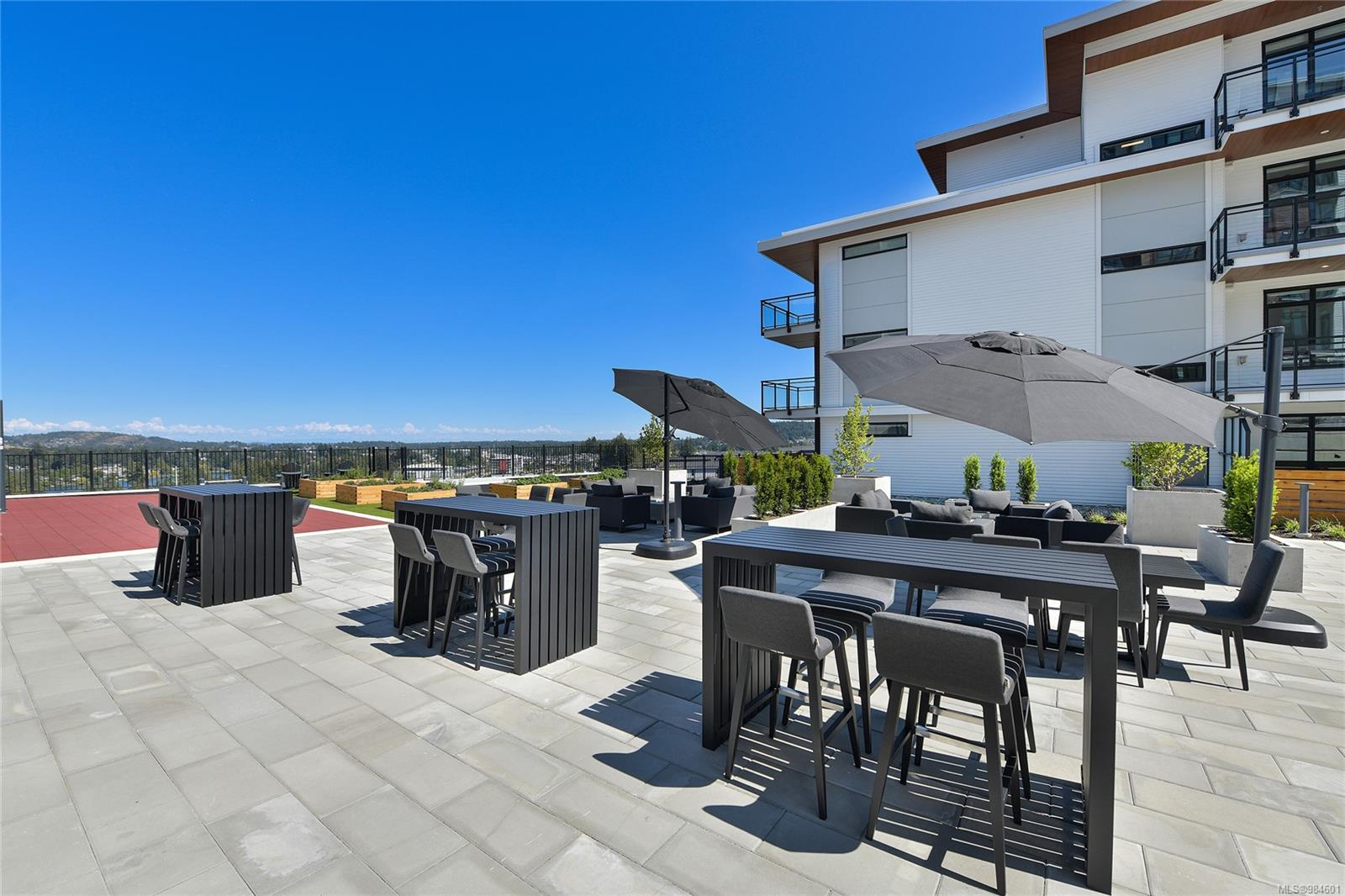 1110 Samar Cres # 411