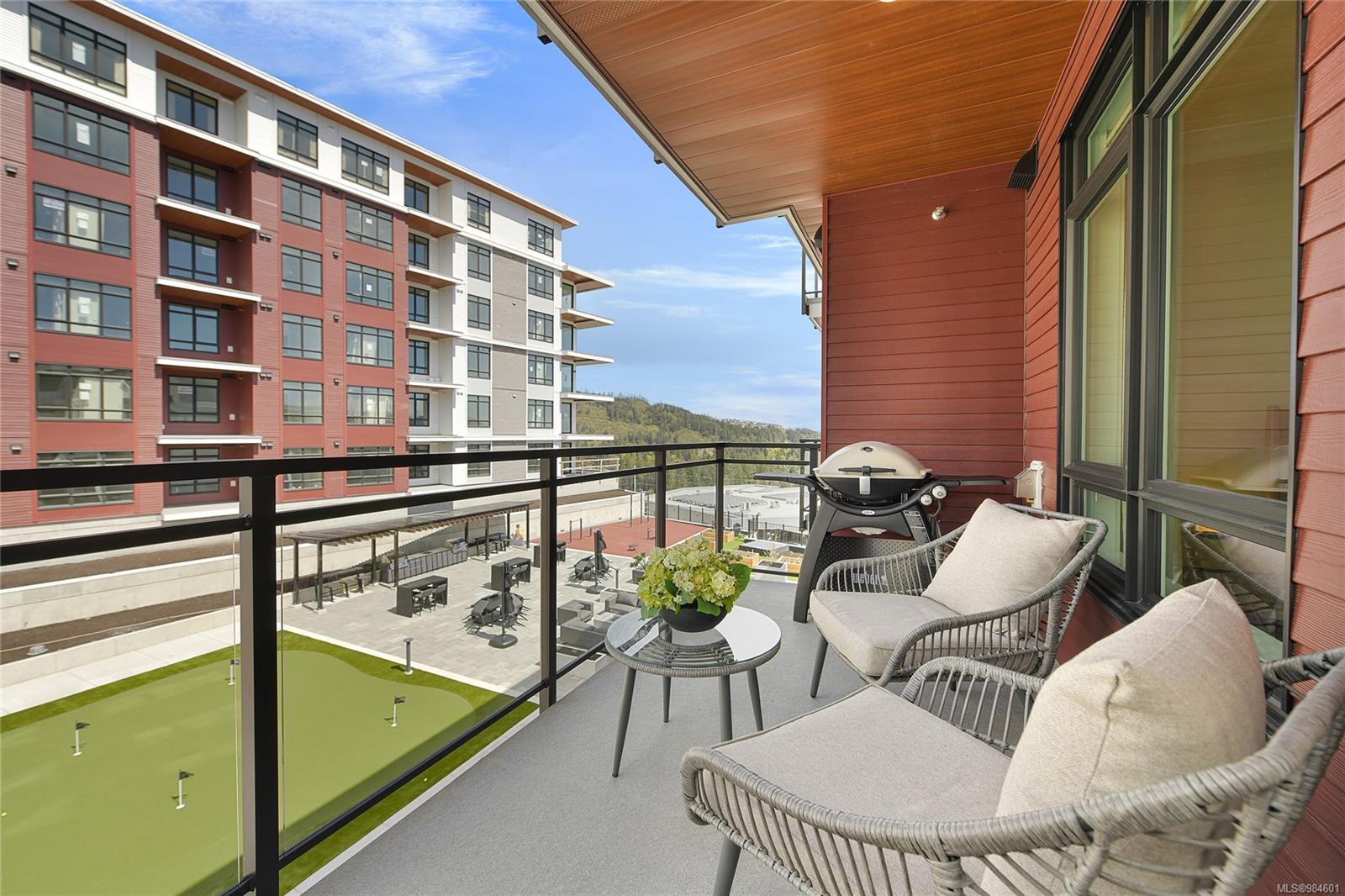 1110 Samar Cres # 411