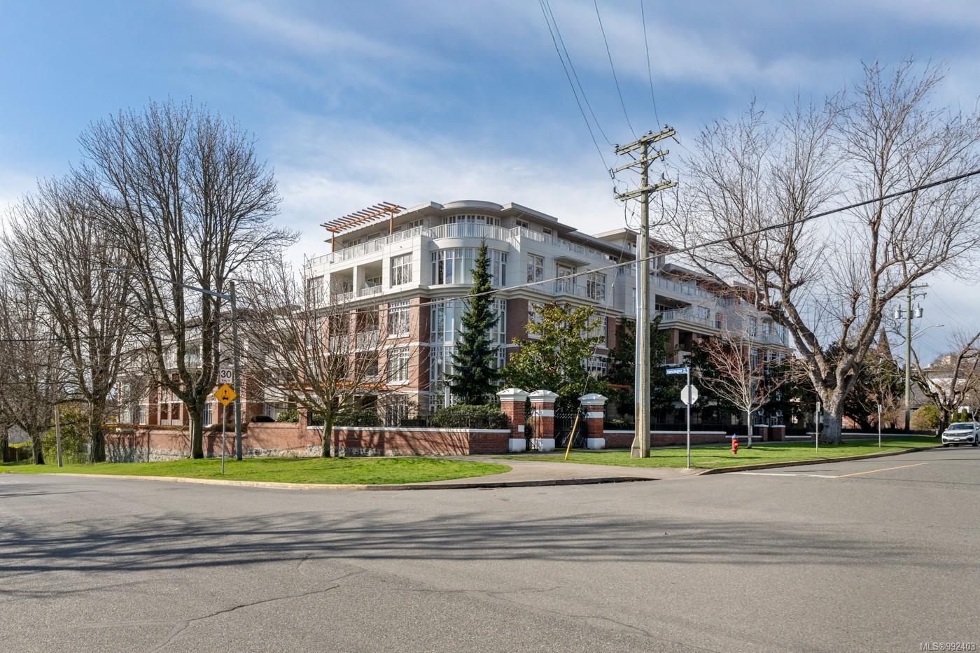 999 Burdett Ave # 213