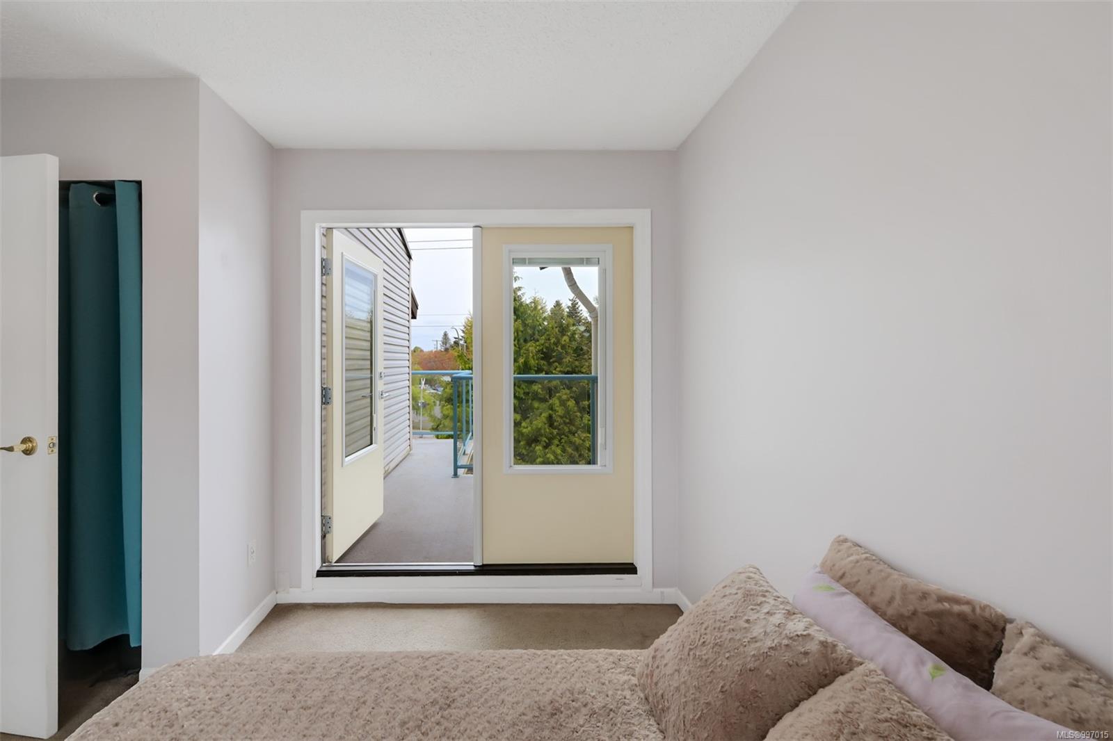 333 Robert St # 23