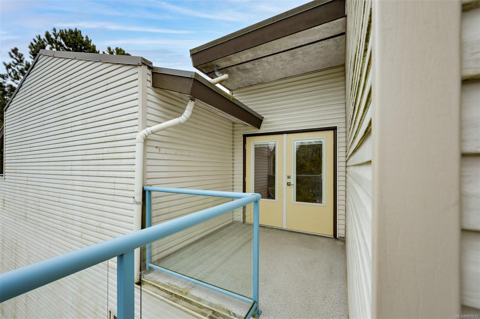 333 Robert St # 23