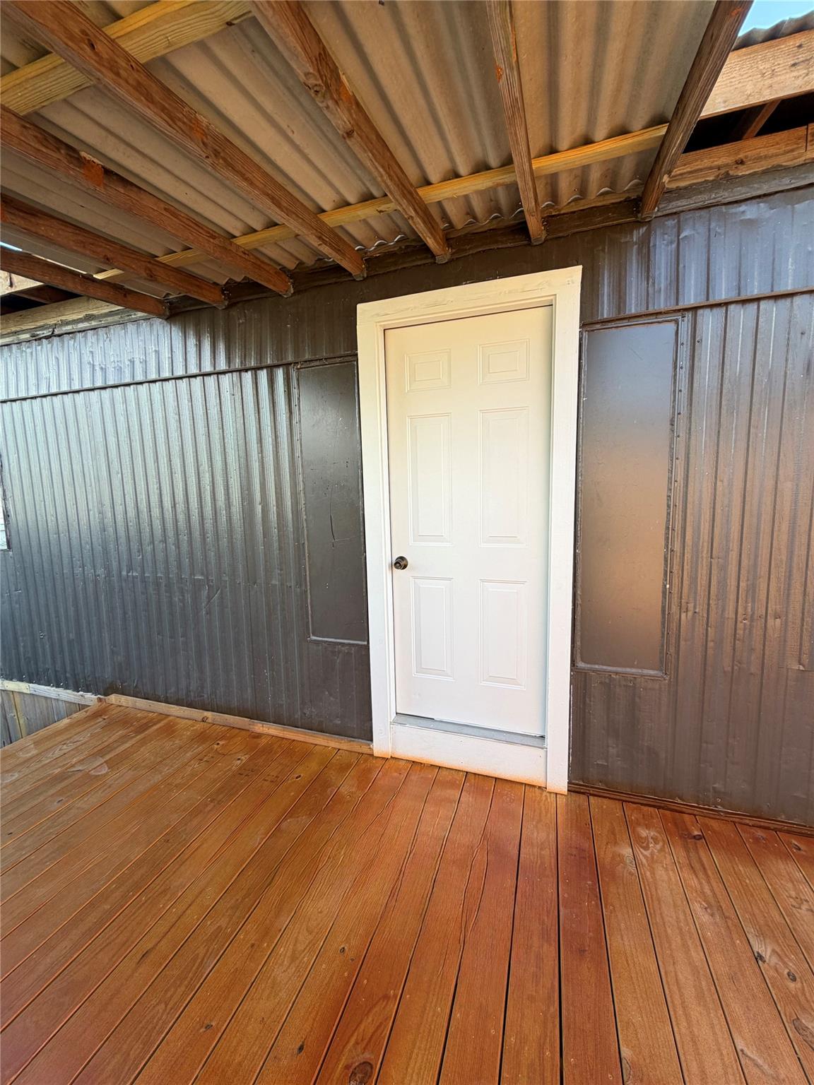 403 Avenue E E