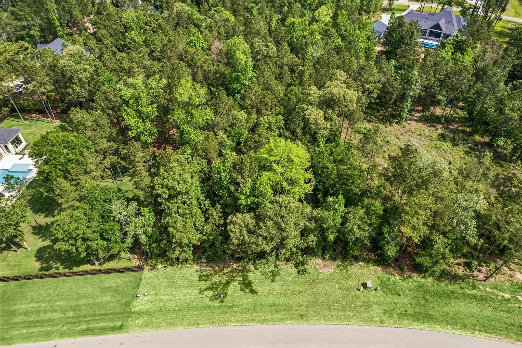 7712 Dog Wood Acres Drive