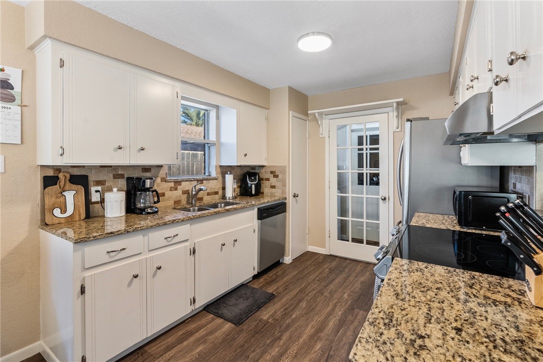 6621 Meadowbreeze Pkwy