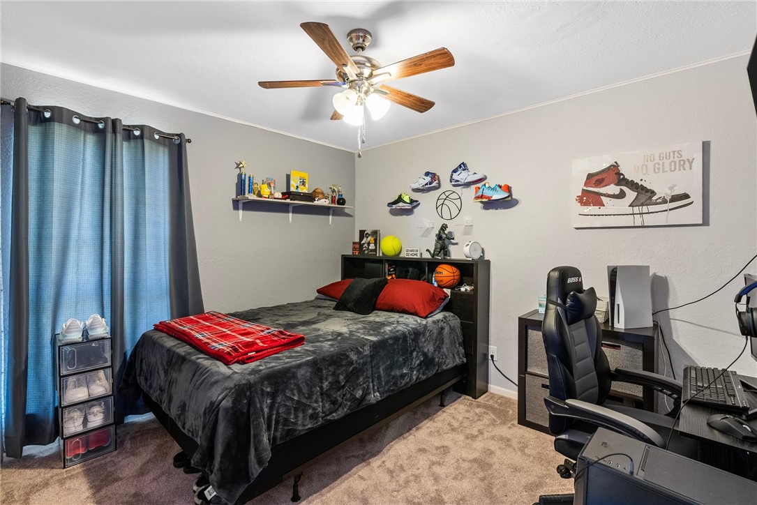 6621 Meadowbreeze Pkwy