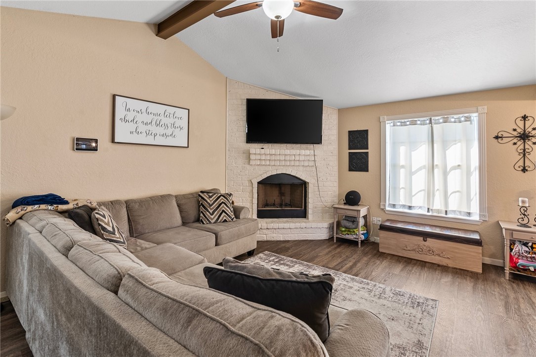 6621 Meadowbreeze Pkwy