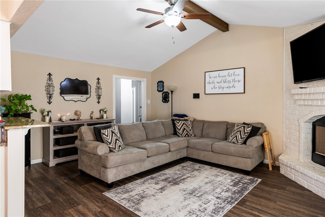 6621 Meadowbreeze Pkwy