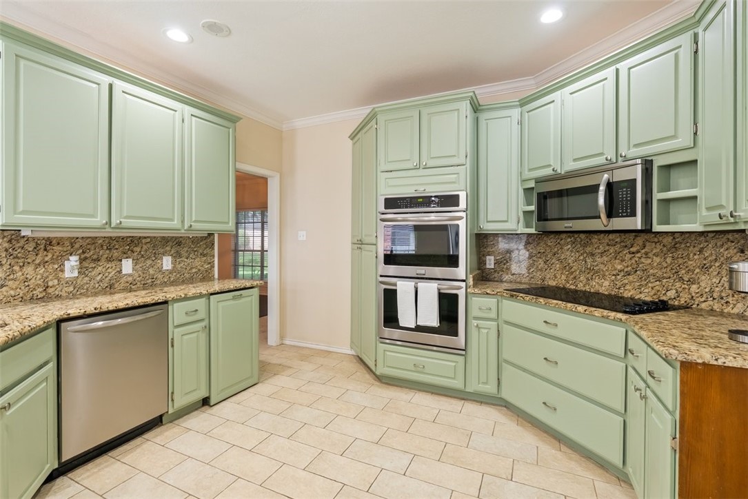7030 Chiswick Dr