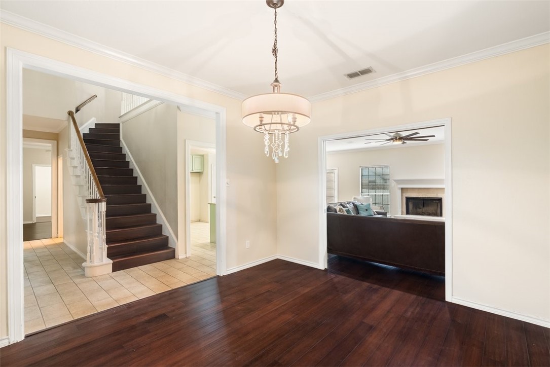 7030 Chiswick Dr