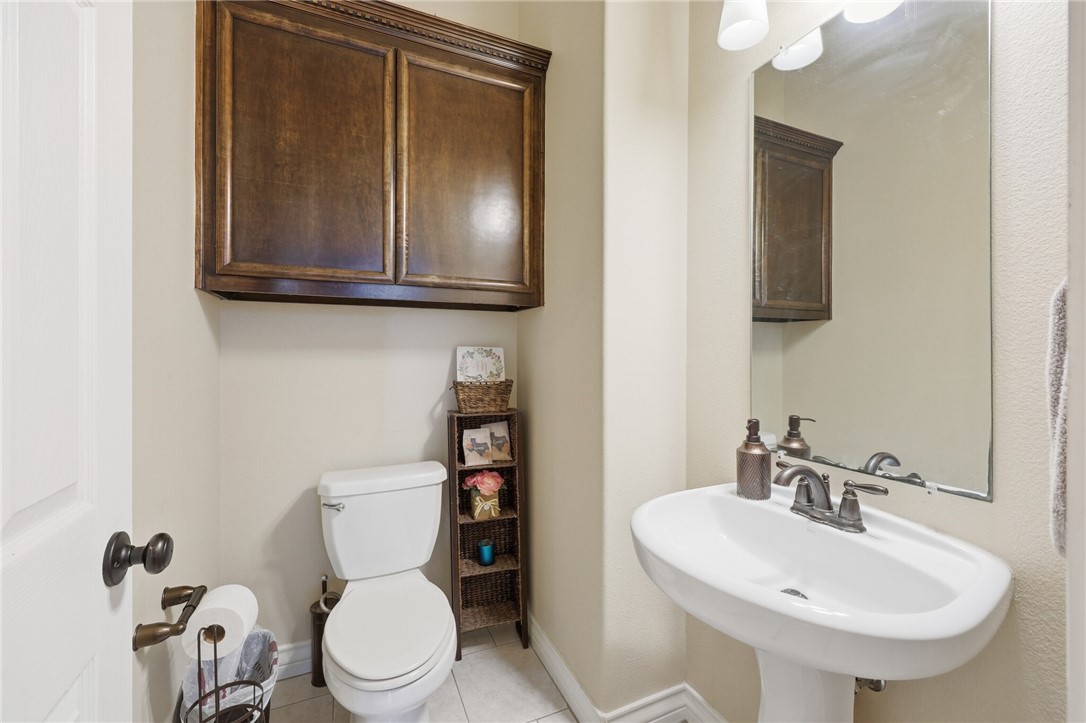 3413 Lakers Nation Ct