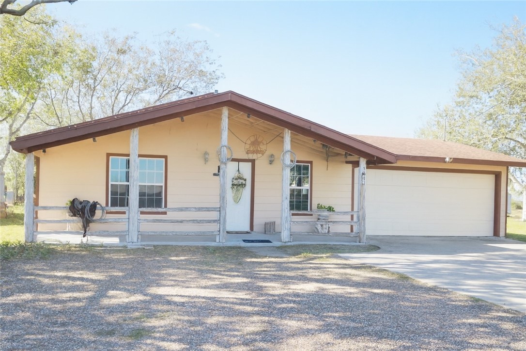 7643 County Road 2415