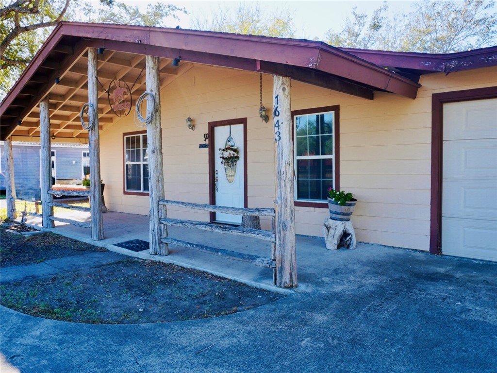 7643 County Road 2415