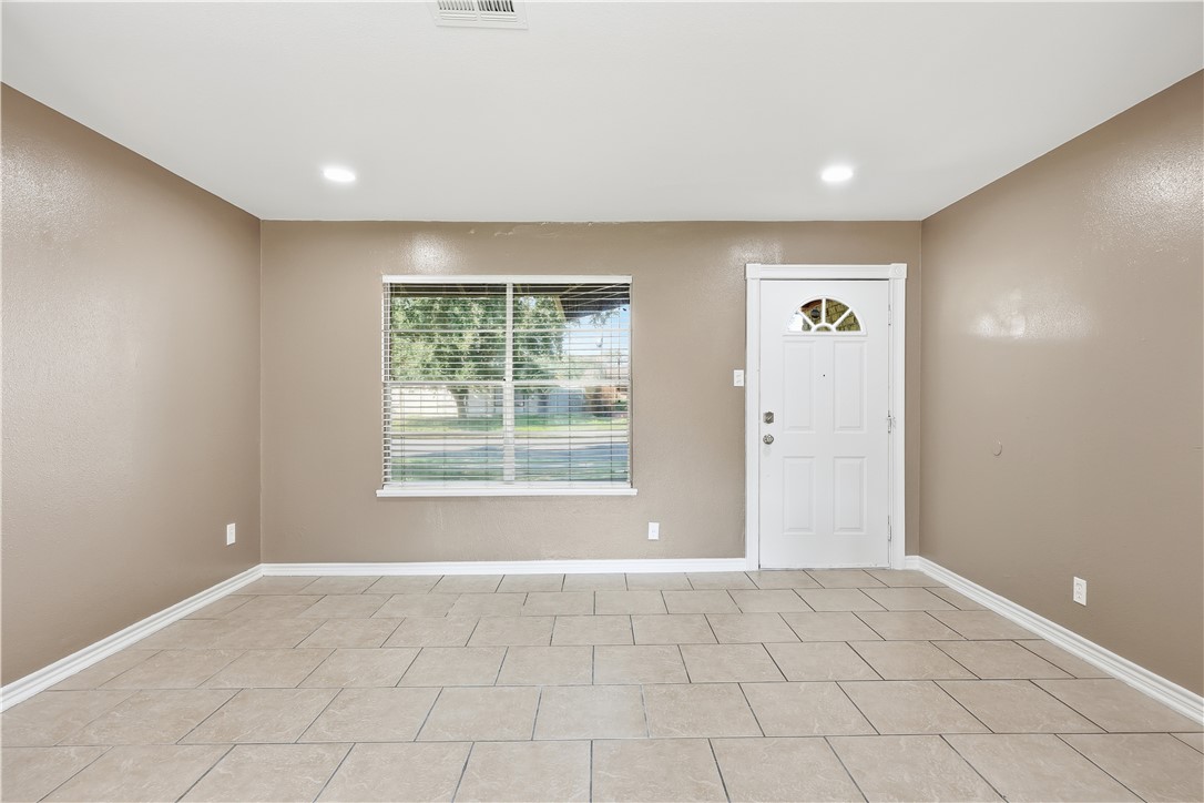 1110 Shephard Dr