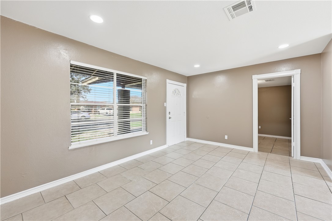 1110 Shephard Dr