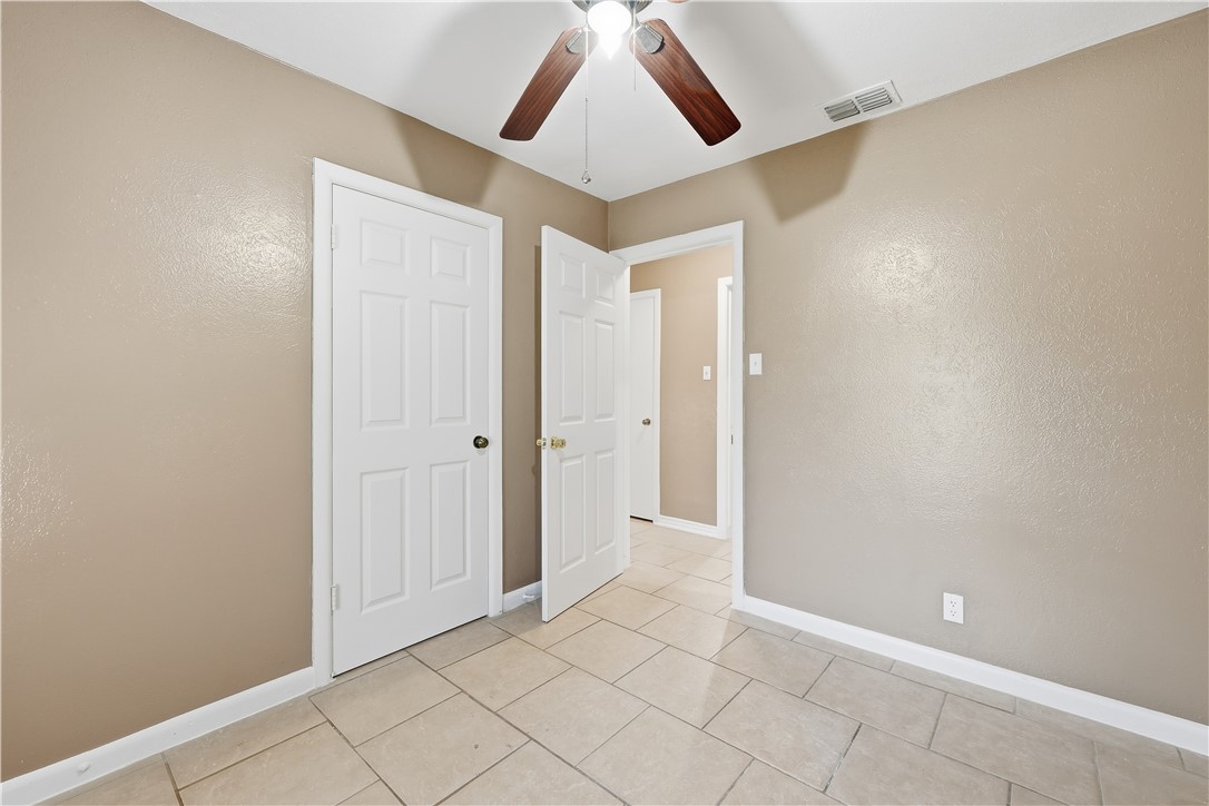 1110 Shephard Dr