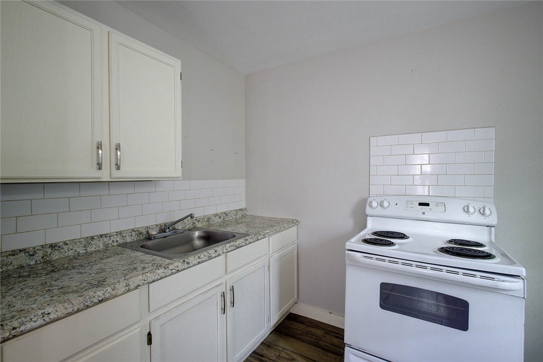 3222 Buddy Lawrence Dr