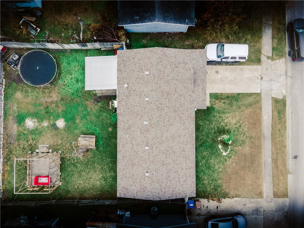 1125 Woodlawn Dr