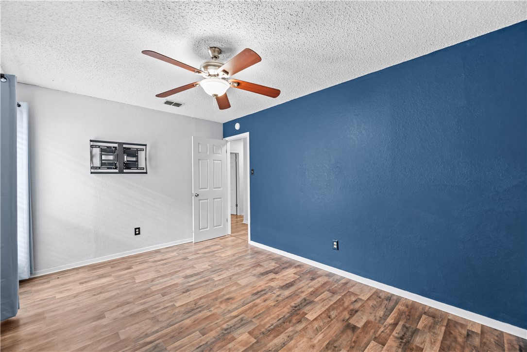 7234 Diamond Ridge Dr