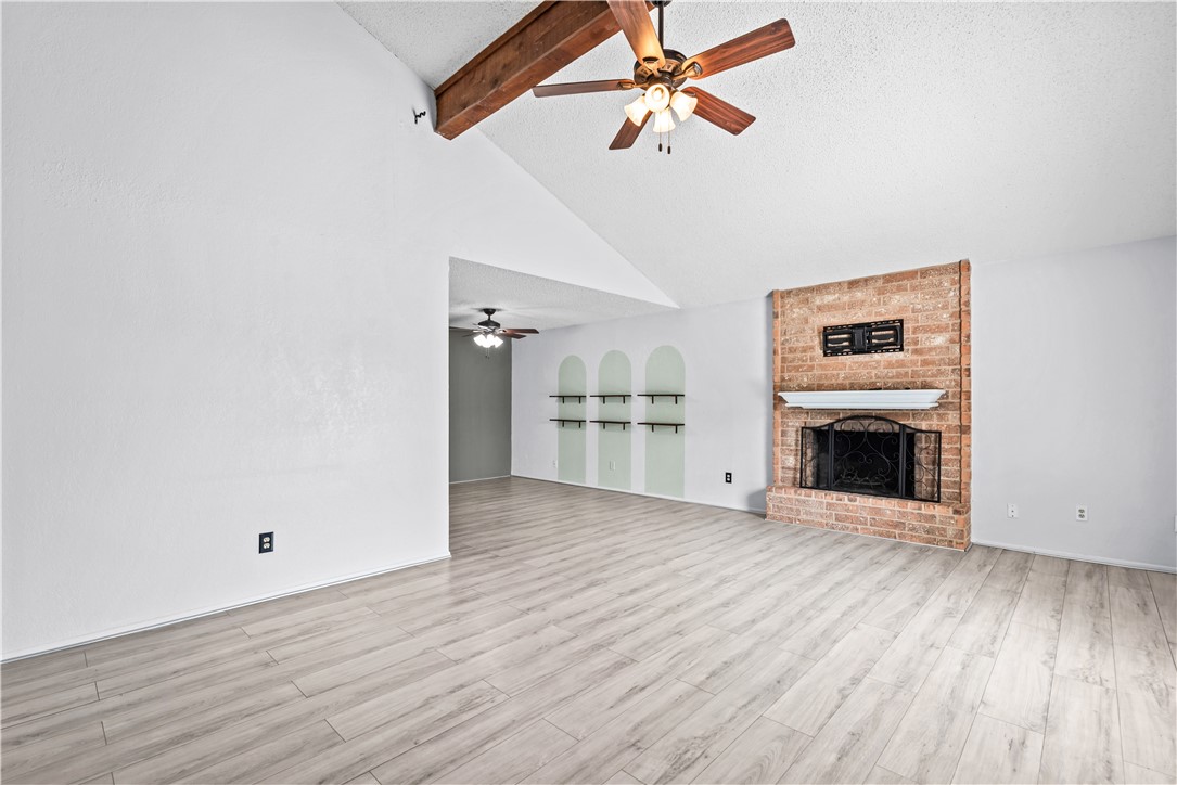 7234 Diamond Ridge Dr