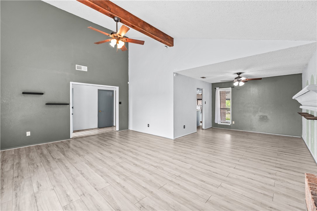 7234 Diamond Ridge Dr