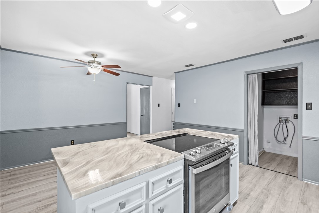 7234 Diamond Ridge Dr