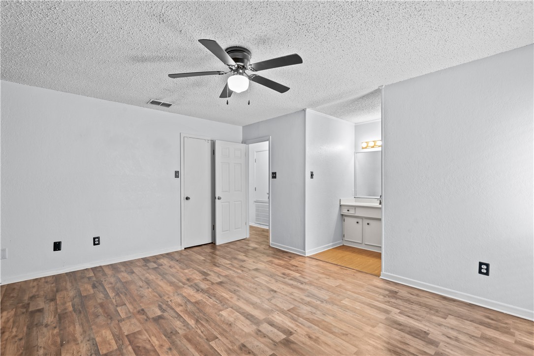 7234 Diamond Ridge Dr