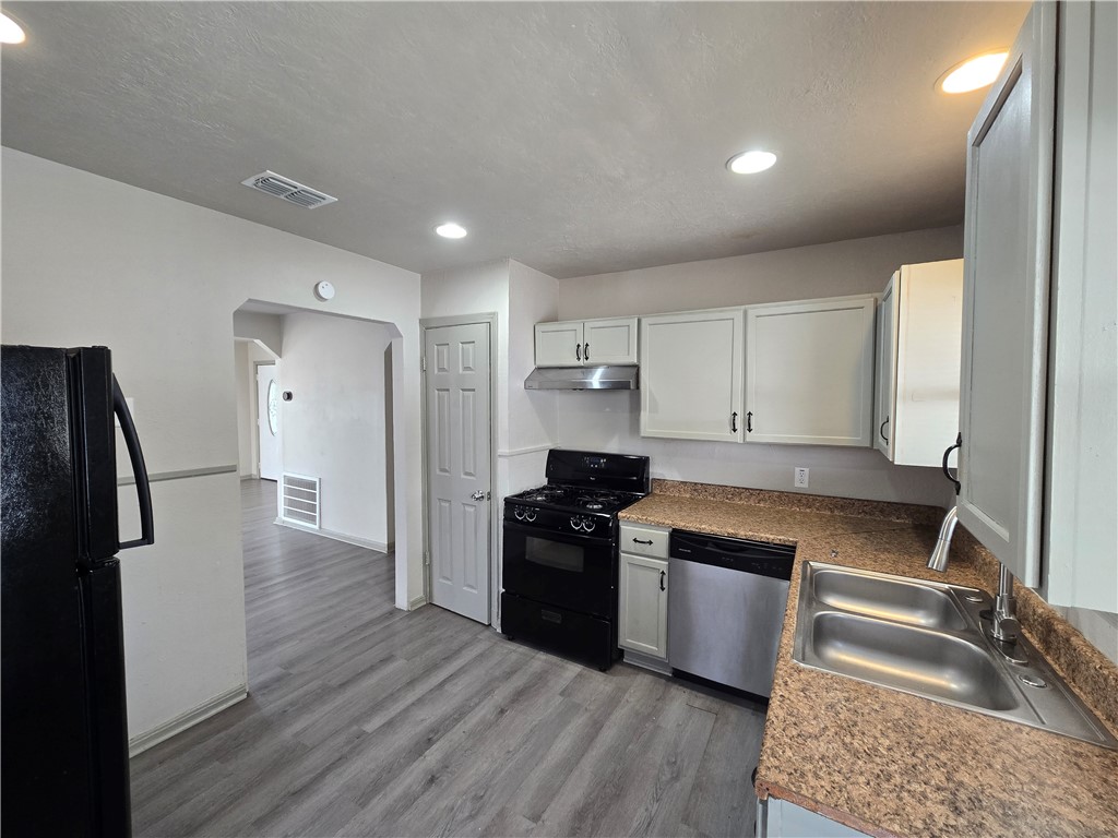 4813 Cheryl Dr