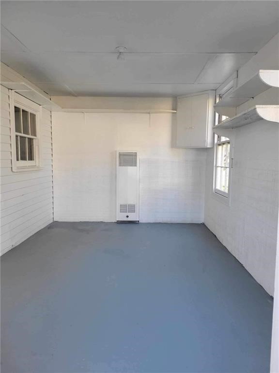 309 E Hoffman Ave