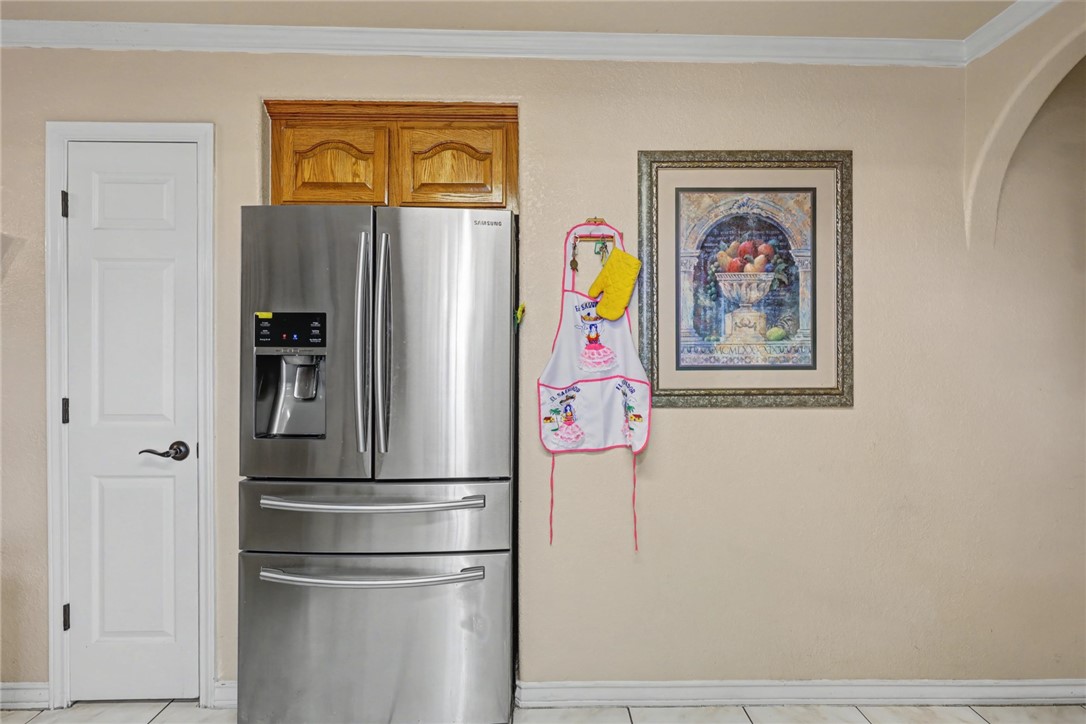 1109 Green Field Dr