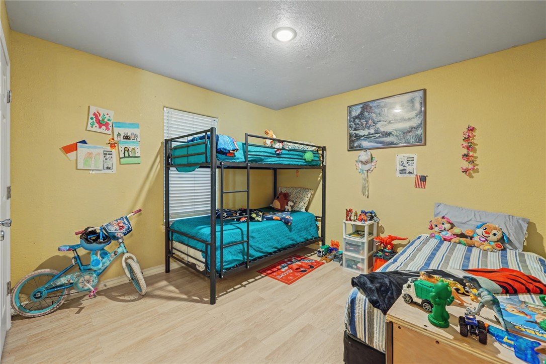 1109 Green Field Dr