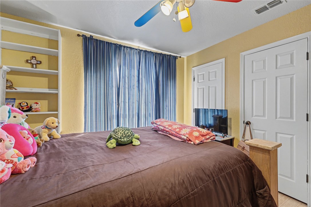 1109 Green Field Dr