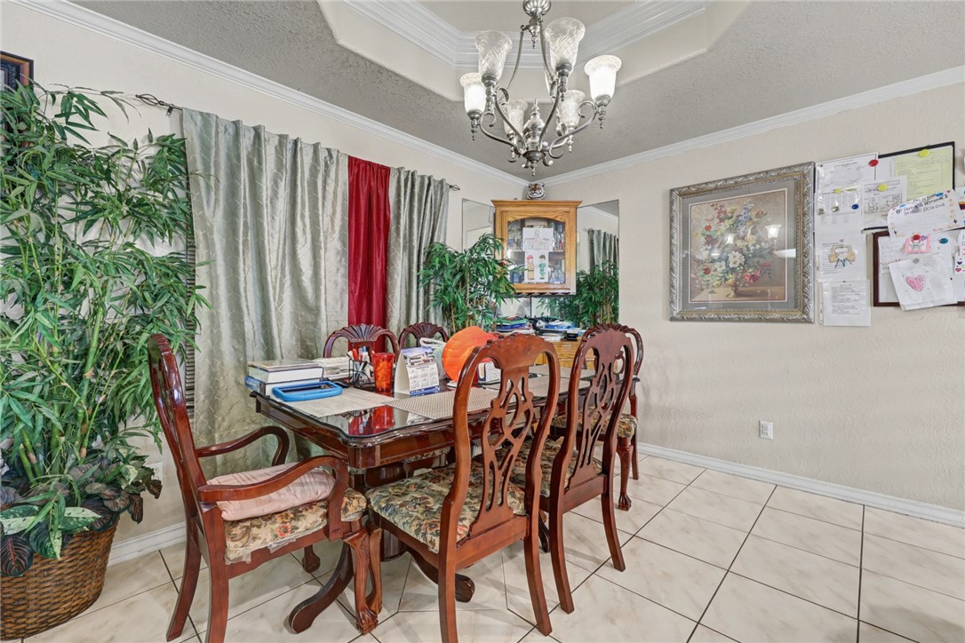 1109 Green Field Dr