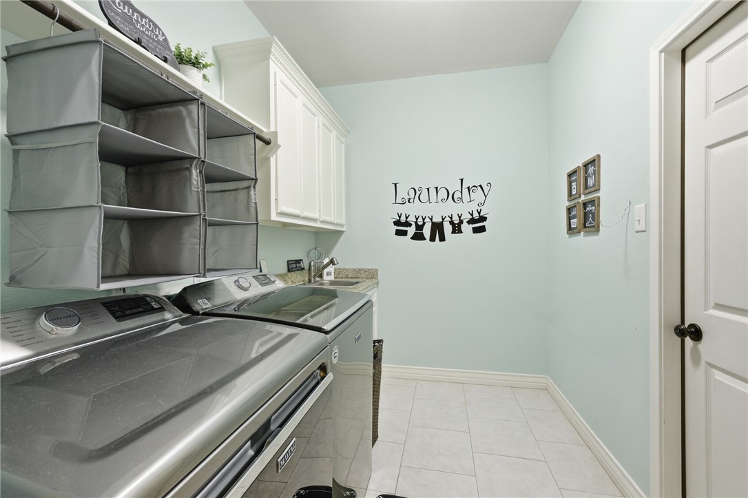 3413 Lakers Nation Ct