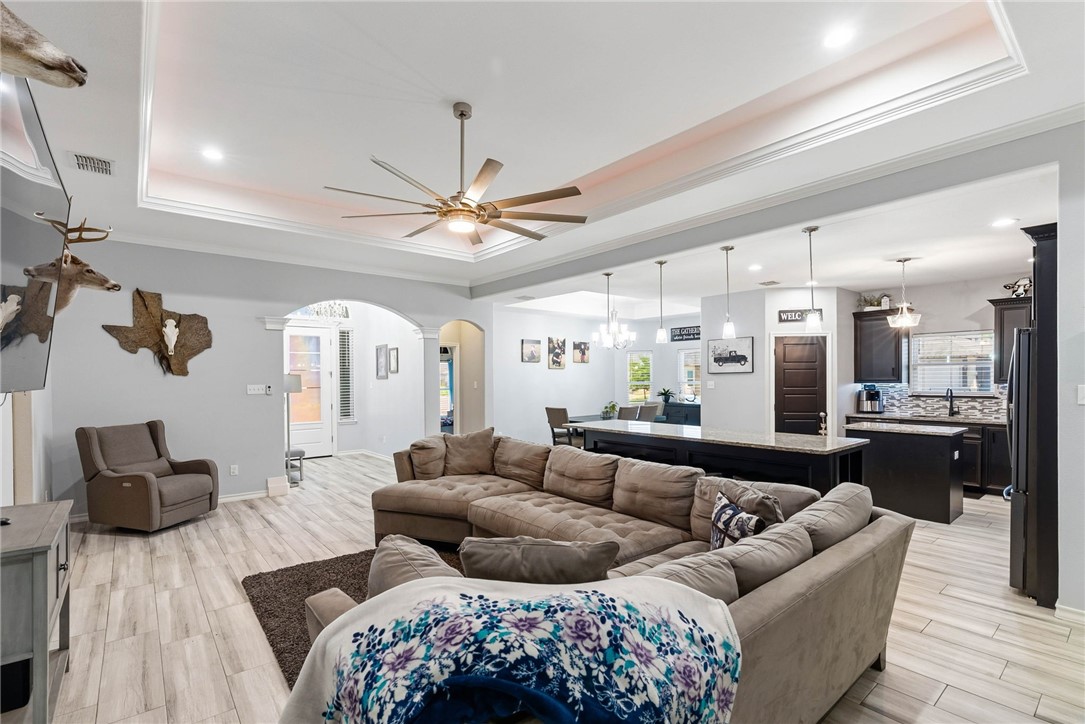 11501 Willowood Creek Dr