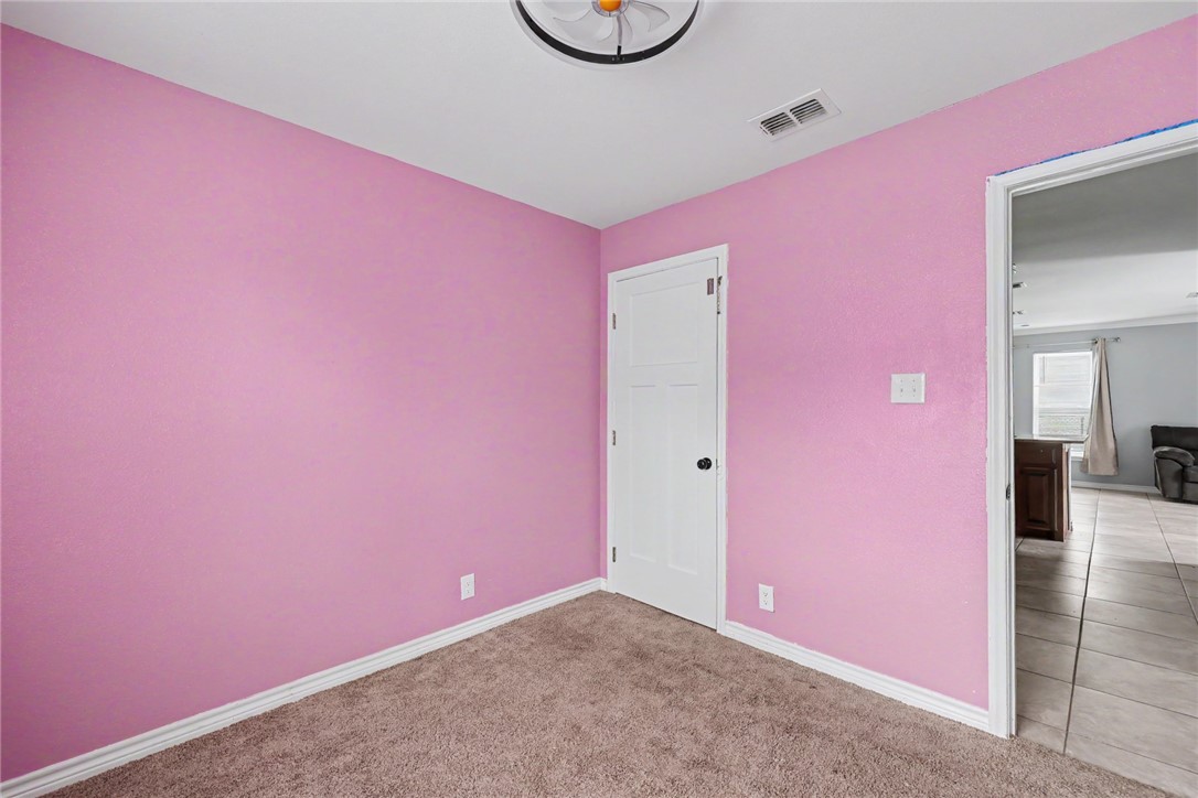 1445 Buenos Aires St