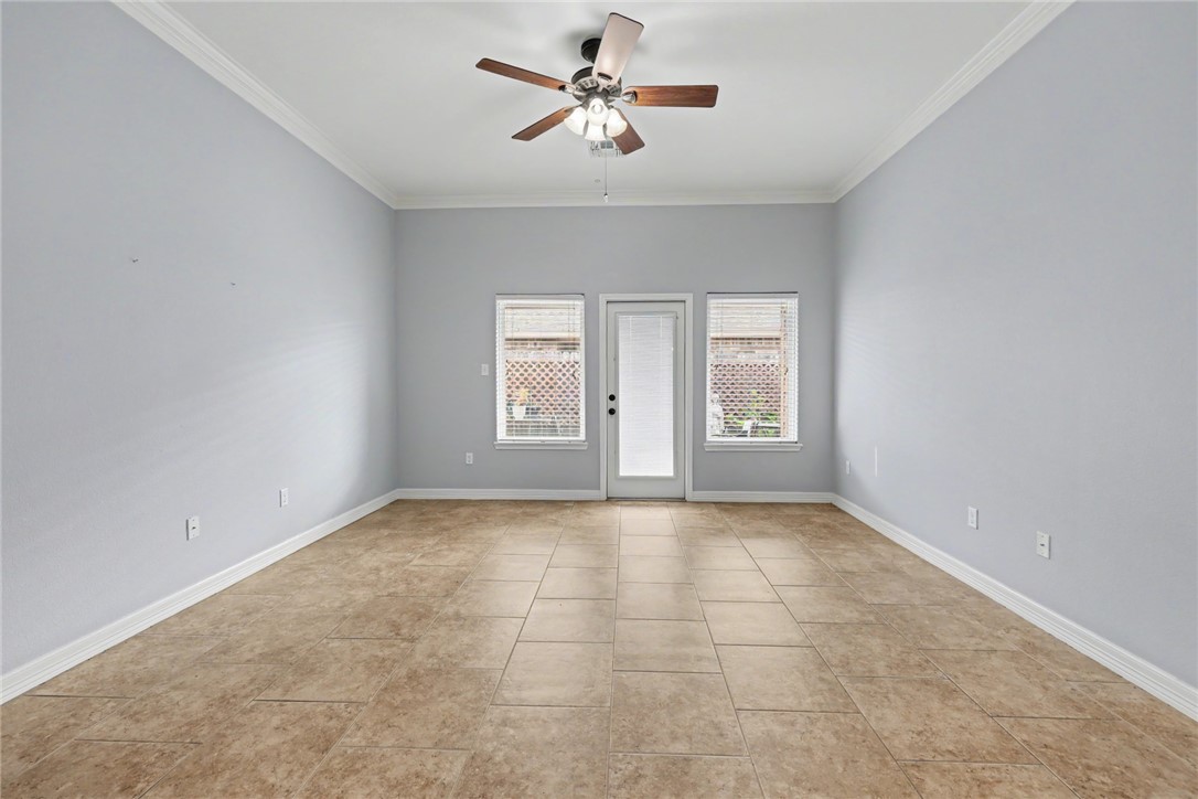 4750 Grand Junction Dr 43