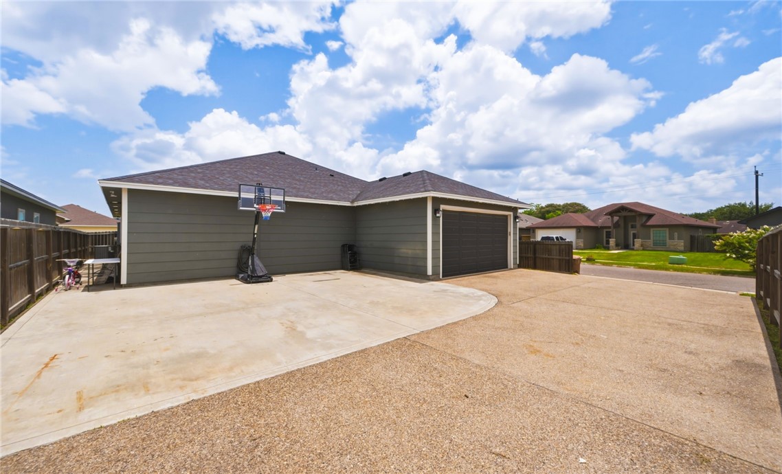 11501 WILLOWOOD CREEK DRIVE