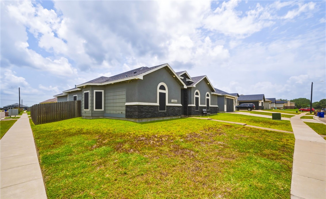 11501 WILLOWOOD CREEK DRIVE