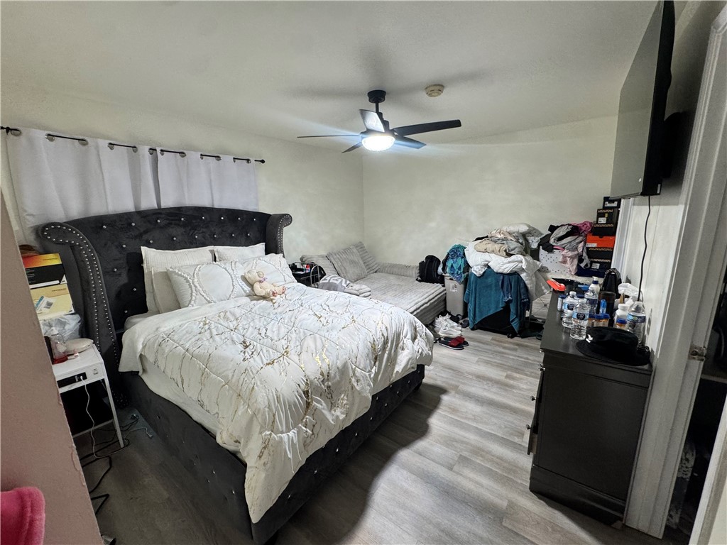 7122 Premont Dr 201 B