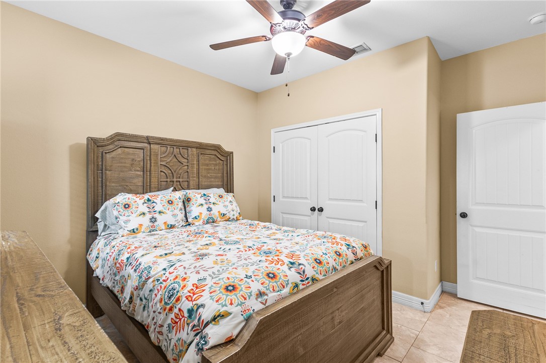 3826 Woodhouse Lane