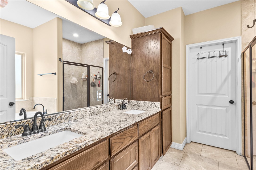 3826 Woodhouse Lane