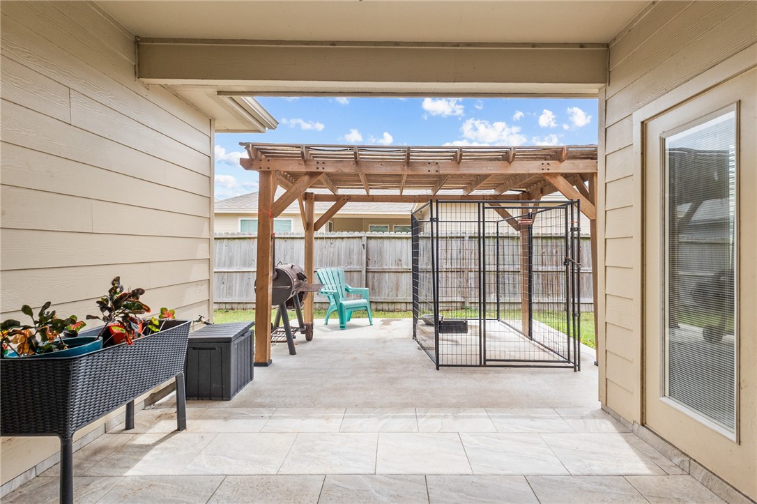 3826 Woodhouse Lane