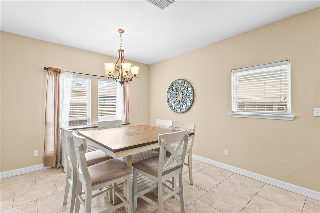 3826 Woodhouse Lane
