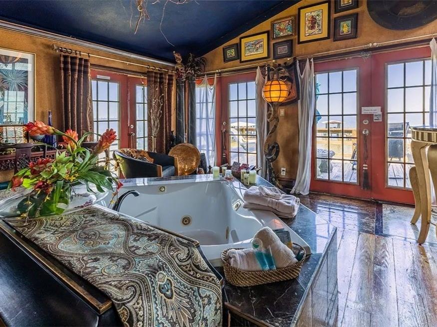 3709 Bayshore Drive # 11 Unit: 1-11