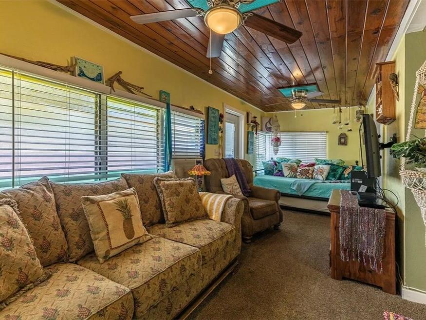 3709 Bayshore Drive # 11 Unit: 1-11