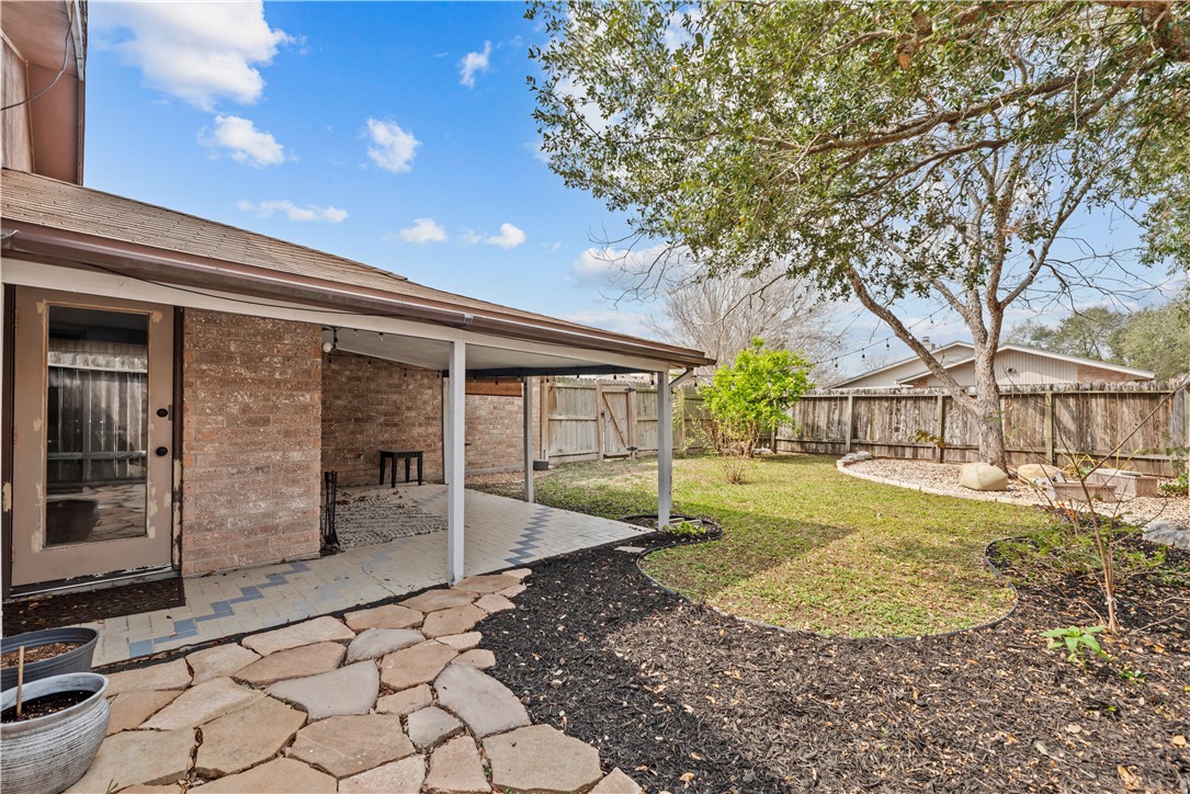 7234 Diamond Ridge Dr