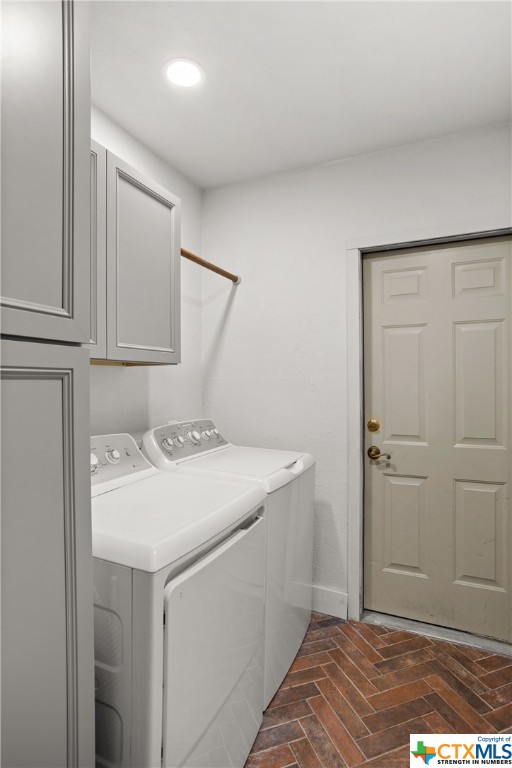 236 Rolling View Drive