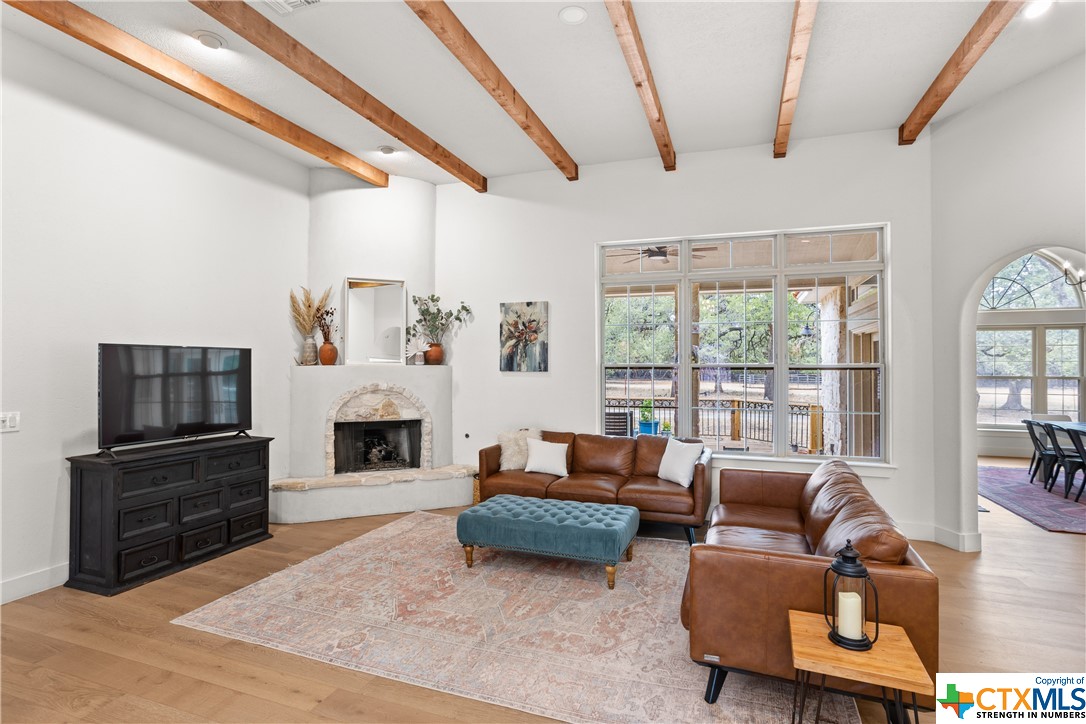 236 Rolling View Drive