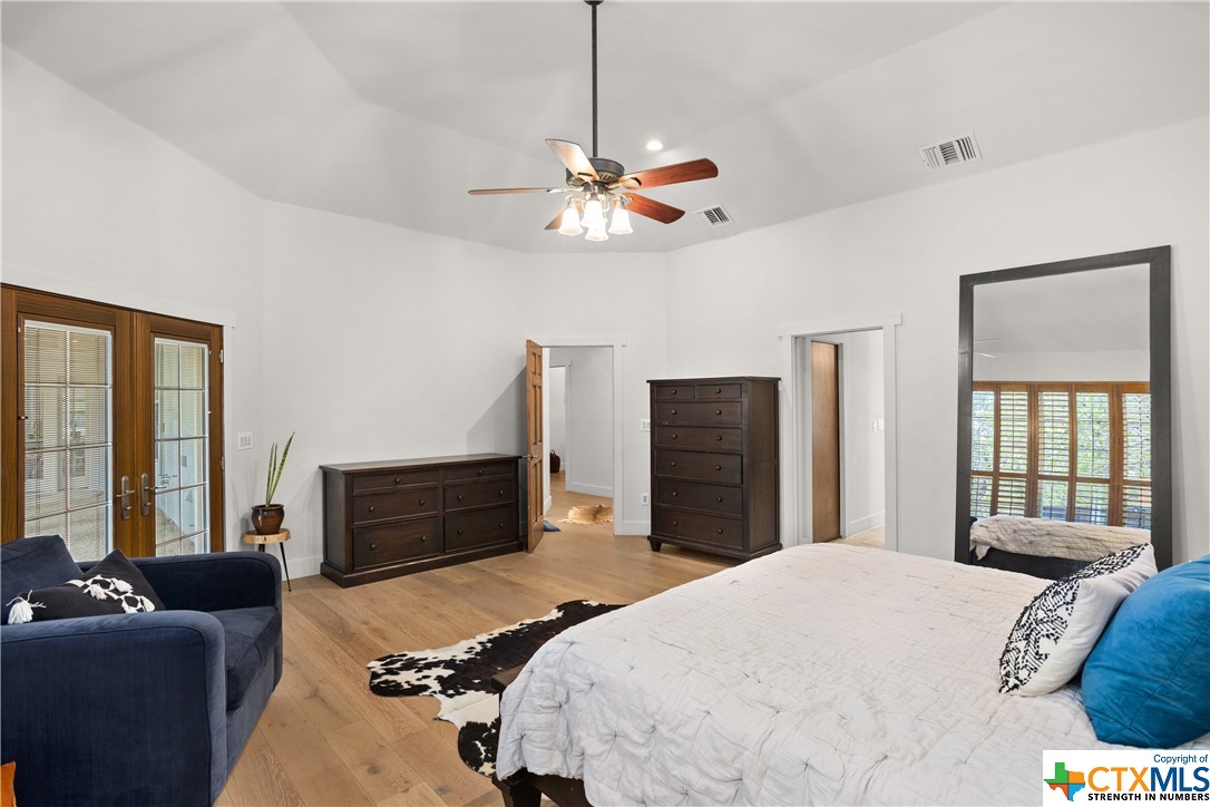 236 Rolling View Drive