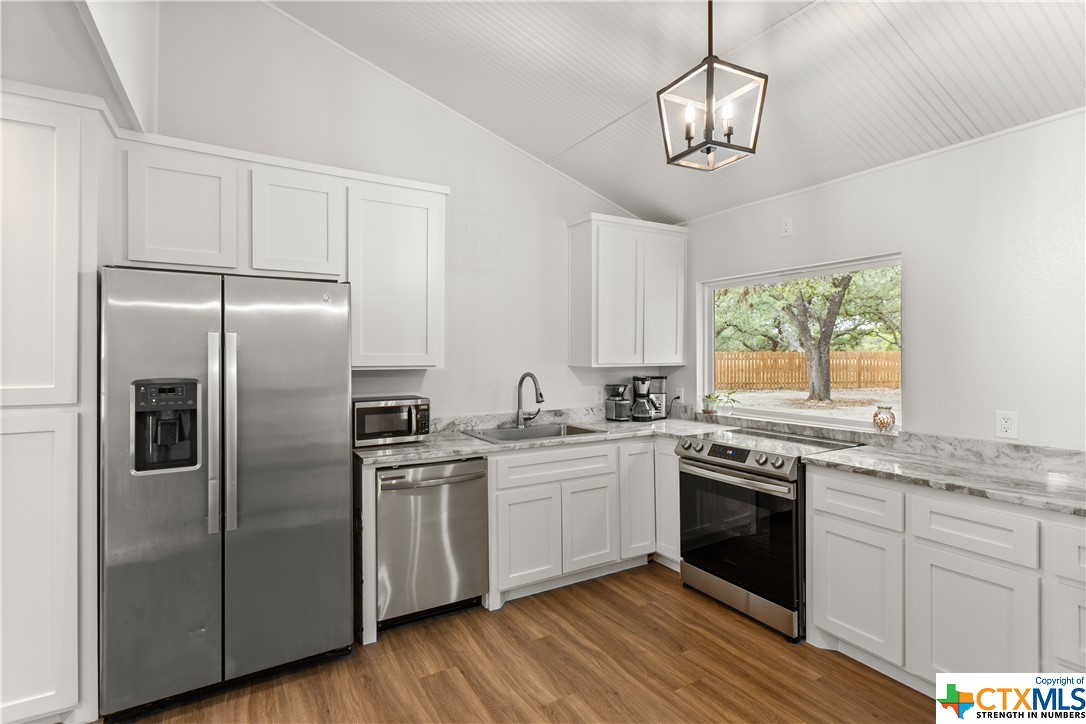 236 Rolling View Drive